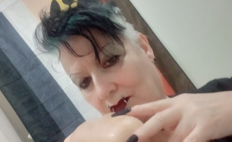 Profile photo of Donna Bella
