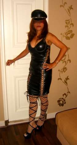 MistressP Mistress Hong Kong photo 3