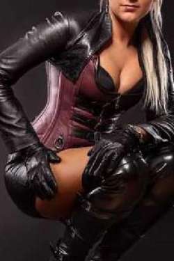 Ice Mistress Portsmouth photo 3