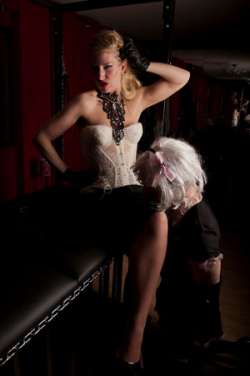 Mistress Helena Mistress Manchester photo 2