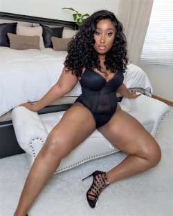 "Mistress Tonee" Mistress