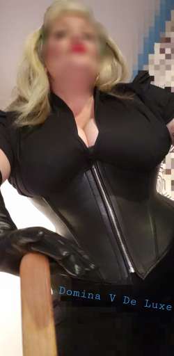 Domina V De Luxe from San Luis Obispo - Mistress