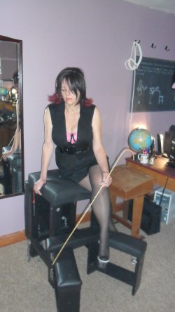 Mistress Victoria Mistress Congleton photo 2