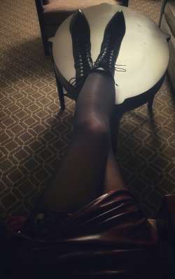Madam Amethyst Mistress Knoxville photo 2