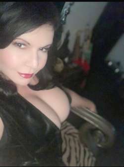 Mistress Lola Mistress Miami photo 2
