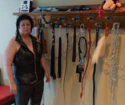 Miss Vyper Mistress Hamilton photo 2