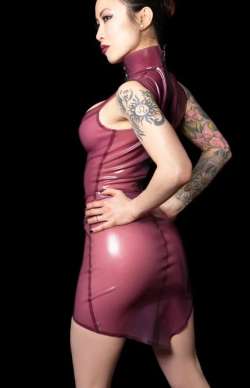 Mistress Siren Thorn Mistress Toronto photo 2