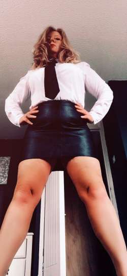 Mistress Scarlett Black Mistress Leicester photo 2